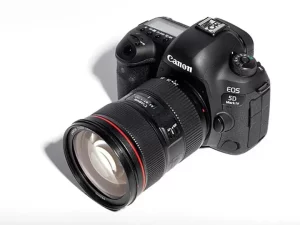 بدنه دوربین عکاسی کانن Canon EOS 5D Mark IV Kit 24-105mm f/4L IS II USM