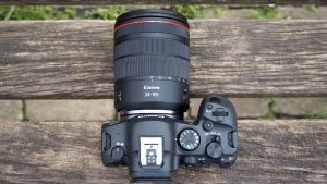 Canon EOS R6 Mark II Mirrorless Camera with 24-105mm f/4 L